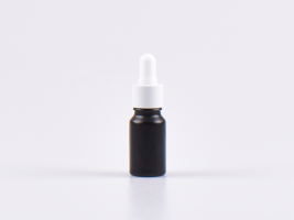 Schwarzglasflasche 10ml, mit Pipette weiss